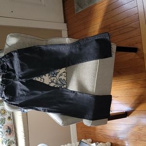 Black Denim Wide Leg Jeans w/ Fringed bottoms - Size 2